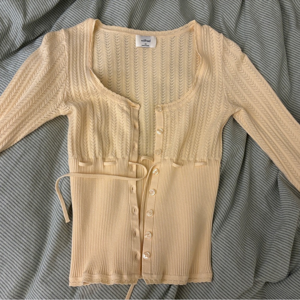 Aritzia Wilfred Precious Sweater Scoopneck knit cardigan